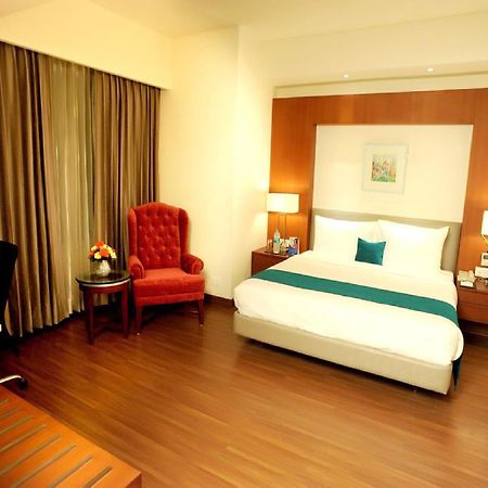 Sarovar Portico- Jalandhar Exterior photo